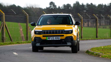 Jeep Avenger - front cornering